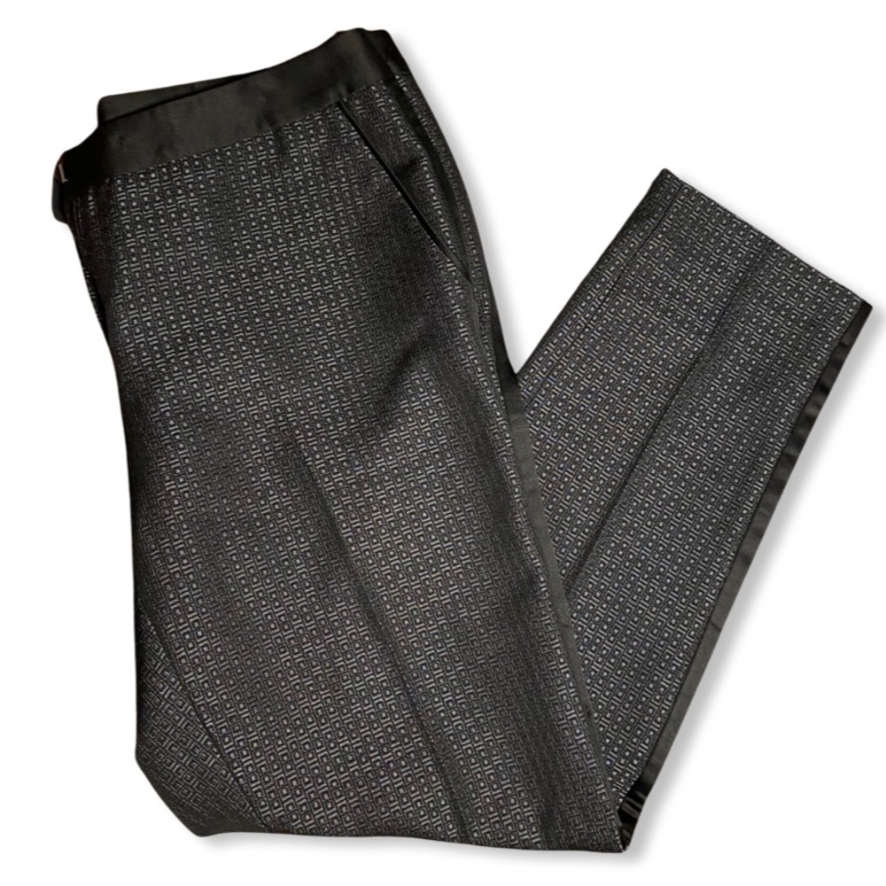 Halogen “Quinn Fit” Black and Silver Pants